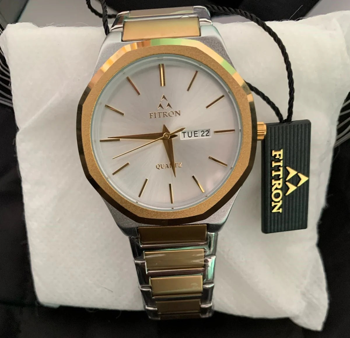 Fitron TitanEdge Classic – Bold Presence, Timeless Precision